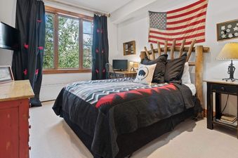 15 Chalet Ursa
