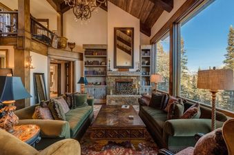 03 Living Room