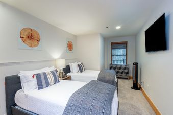 Bear Creek Lodge 102