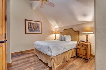 Mountain Lodge 2BR Condo and Loft