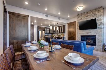 Dining area up to 7 with patio access