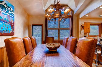 08-Meadows-Townhomes-N4-Dining2