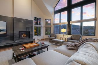 More beautiful views from the living area