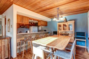 Tyra Townhome 900