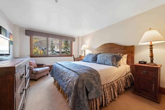 10 Bedroom