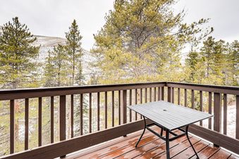3 Mi to Vail Village Classic Estate