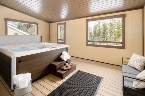 Private Hot Tub