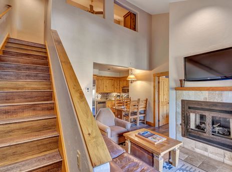 Mountain Lodge 2BR Condo and Loft