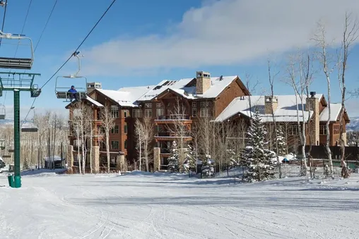 Ski-in Ski-out access