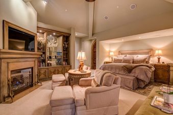 10 Master Bedroom