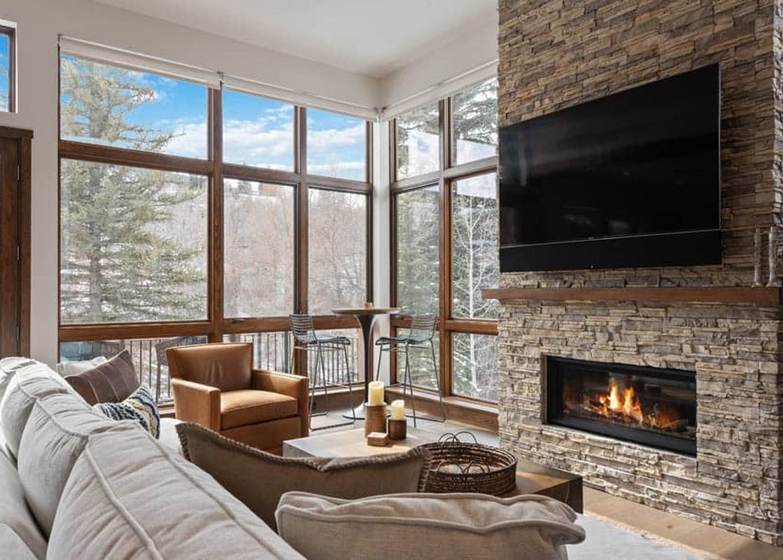RiverfrontTownhome-5-4981 1