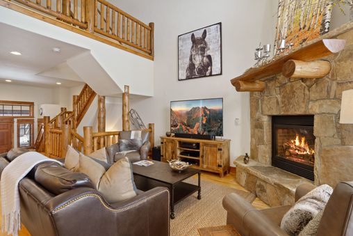 Gas fireplace and Community Firepit
