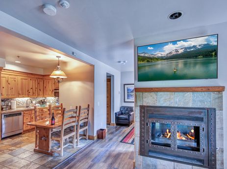 Mountain Lodge Junior Suite