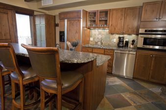 02 Kitchen