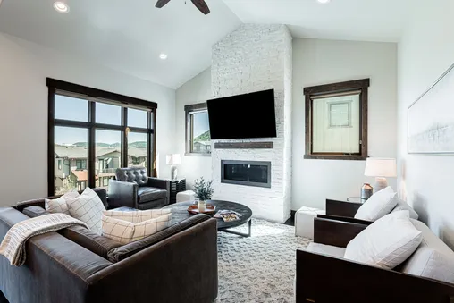 Multiple Fireplaces