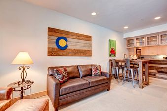 Park Avenue Lofts 204