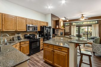 04 Warriors Mark Townhome 214