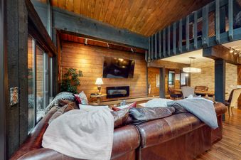 03 Living Room