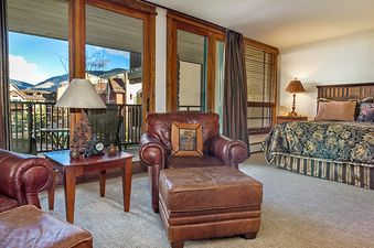 Antlers at Vail 420 Master Bedroom