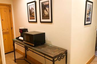 Bear Creek Lodge 111B
