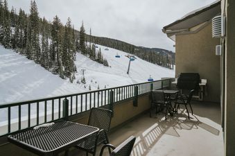 Summit Hotel Penthouse 1001