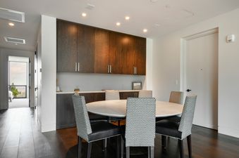 10 Dining