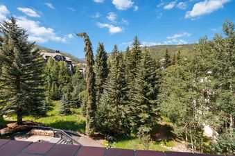 12 Balcony View
