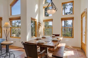 Quicksilver Lodge