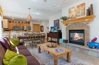 Aspenwood Lodge 210 13