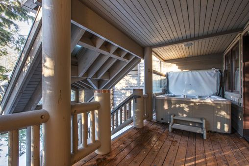 Private Hot Tub