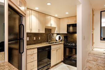 03 Kitchen