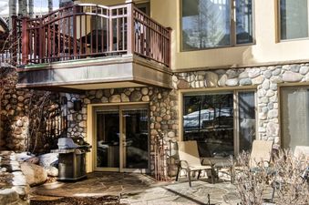 15 Village Center Condo 1F