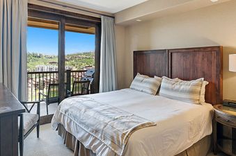 Edgemont 2703