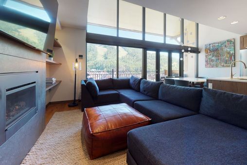 Two gas fireplaces