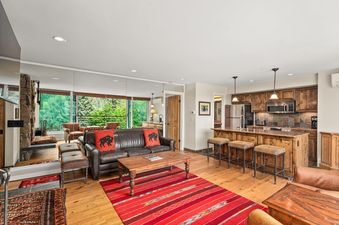 Durant Condominiums Unit A101