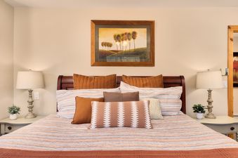 11 Mountain View Retreat