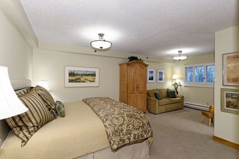 Crestwood Two Bedroom Premier