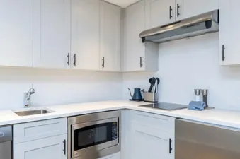 Madeline Hotel 1 Bedroom Suite