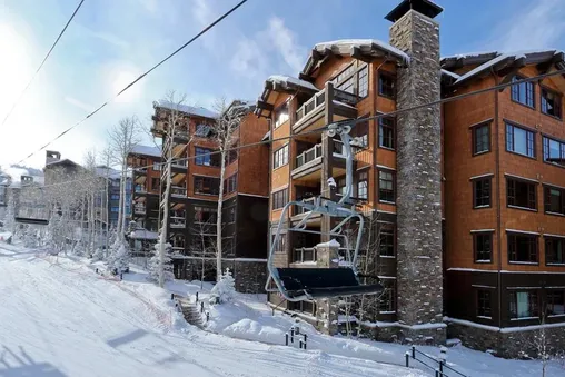 Ski-in Ski-out access