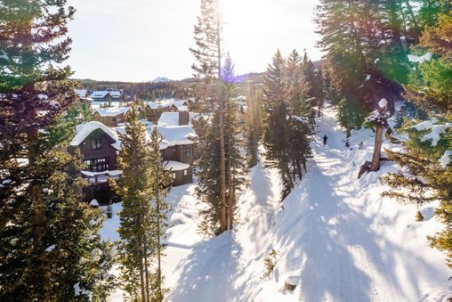 Ski In and Out