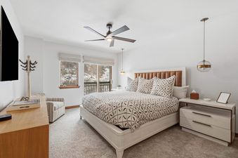 St James Place 431