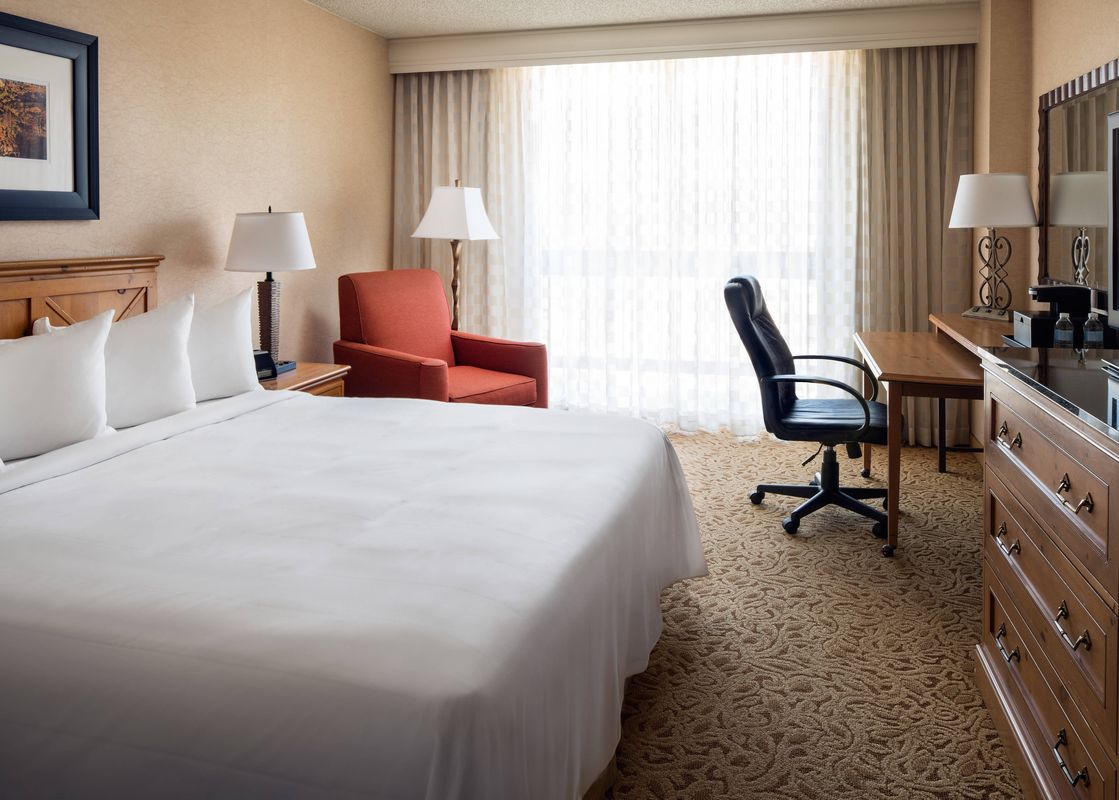 Denver Marriott West King Patio Guest Room