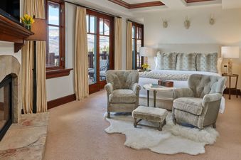 Ritz Carlton 3 Bedroom Valley View Penthouse