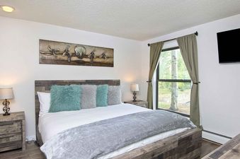 12 Breakaway West 212