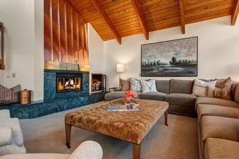 01 Abode at the Peak