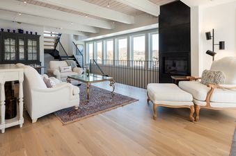 Hillside Haus