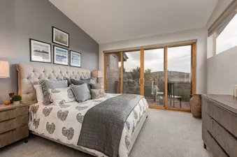 12 Newpark 5