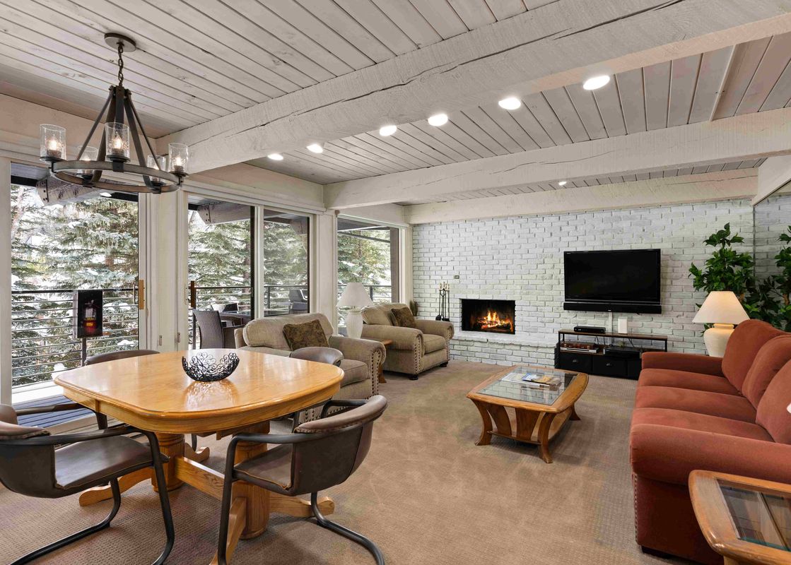 Chateau Roaring Fork 7