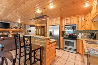 06 Abode at Black Bear 205