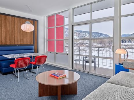 Aspen Mountain Junior King Suite